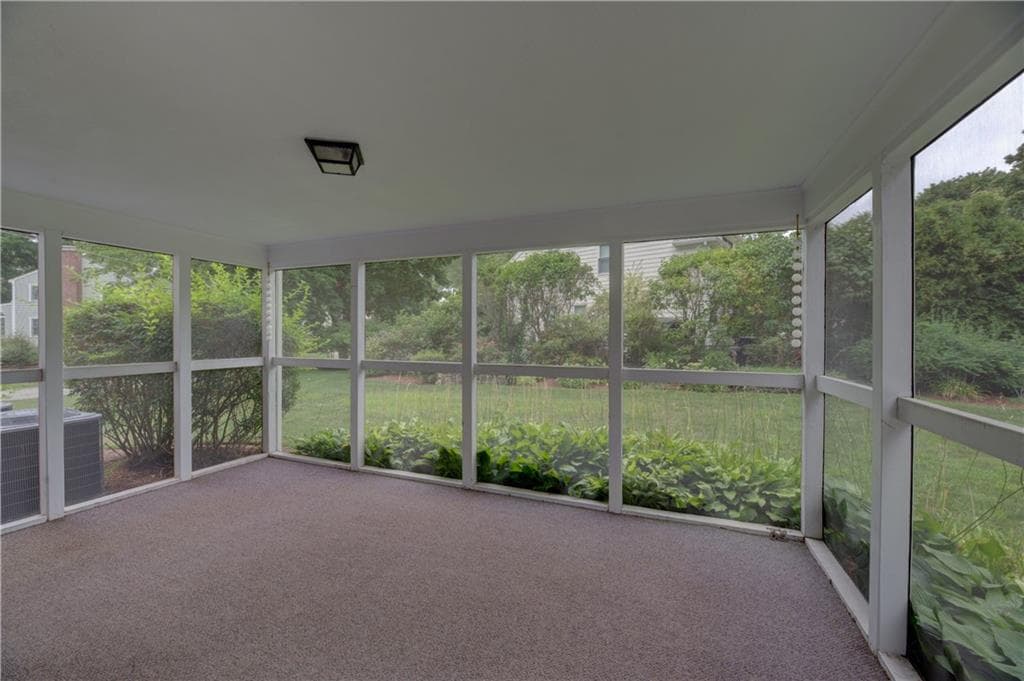 8 Lee Road photo 19