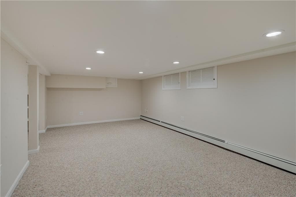 8 Lee Road photo 35