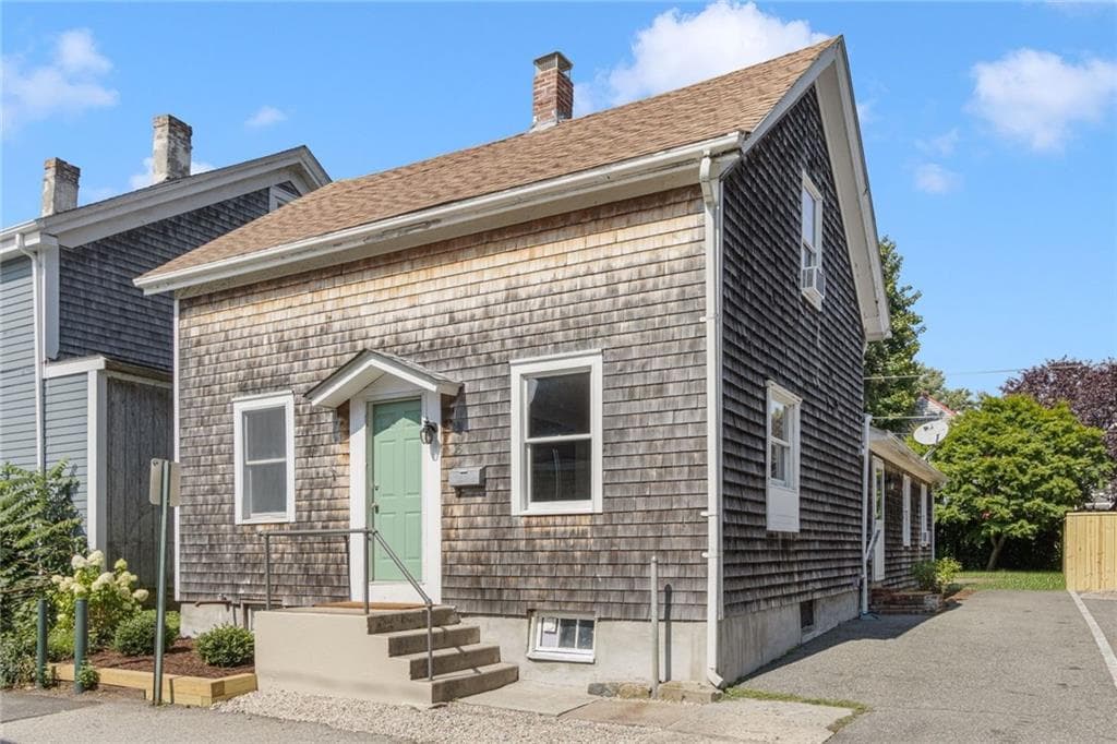 75 Tilden Avenue photo 28