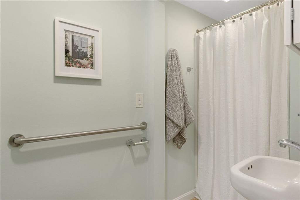75 Tilden Avenue photo 20