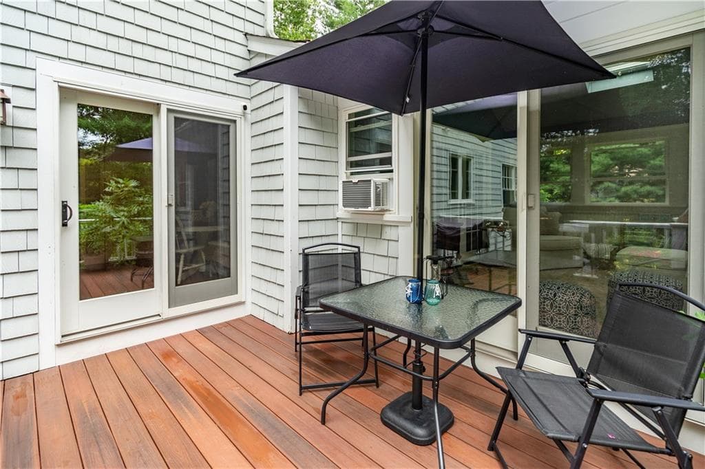 115 Dana Road photo 38
