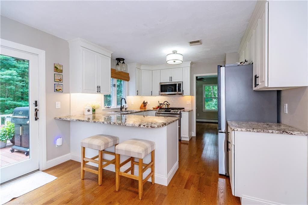 115 Dana Road photo 11
