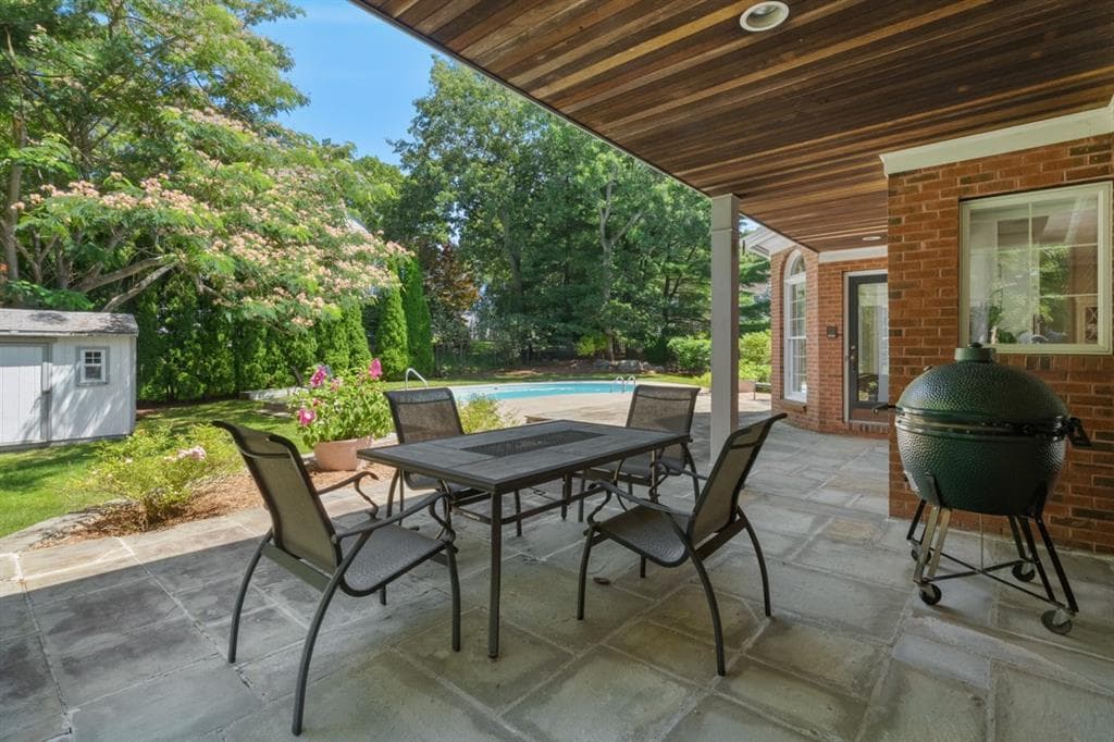 1 Mulberry Court photo 28