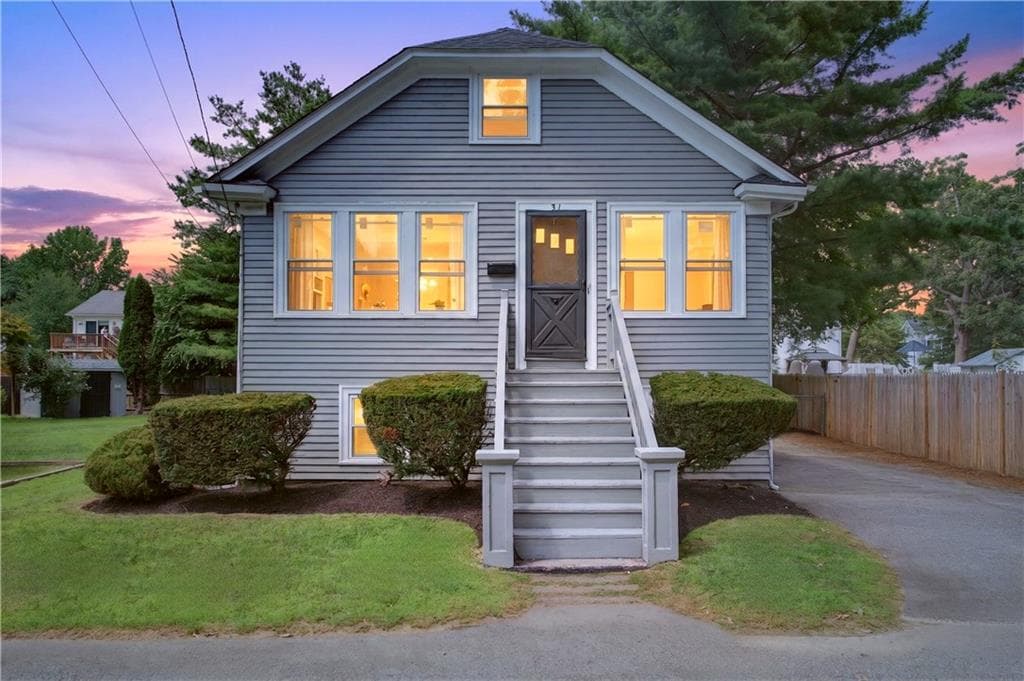 31 Elton Avenue photo 36