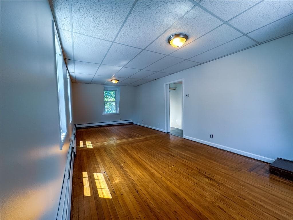 16 Jennison Road photo 28