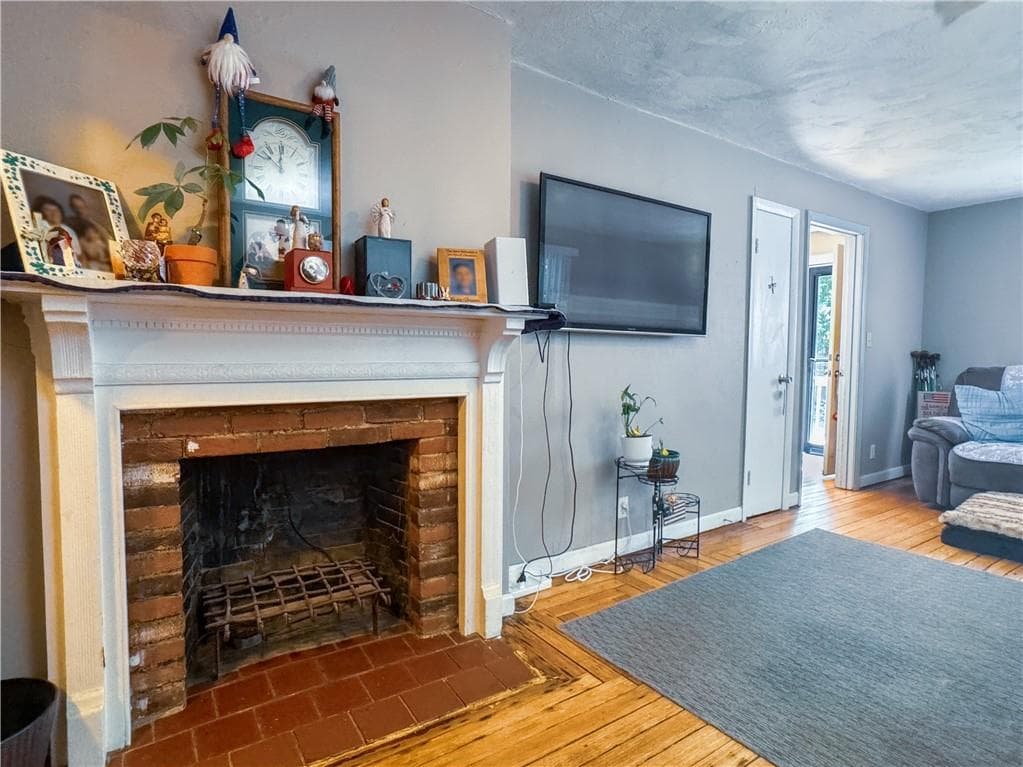 16 Jennison Road photo 25