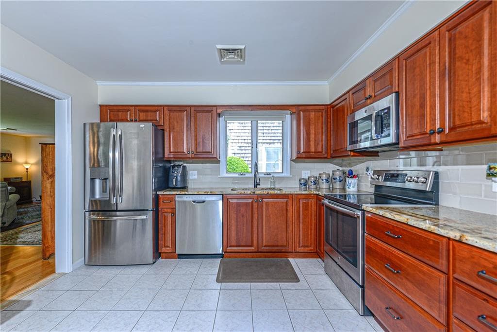 62 Cornell Drive photo 11