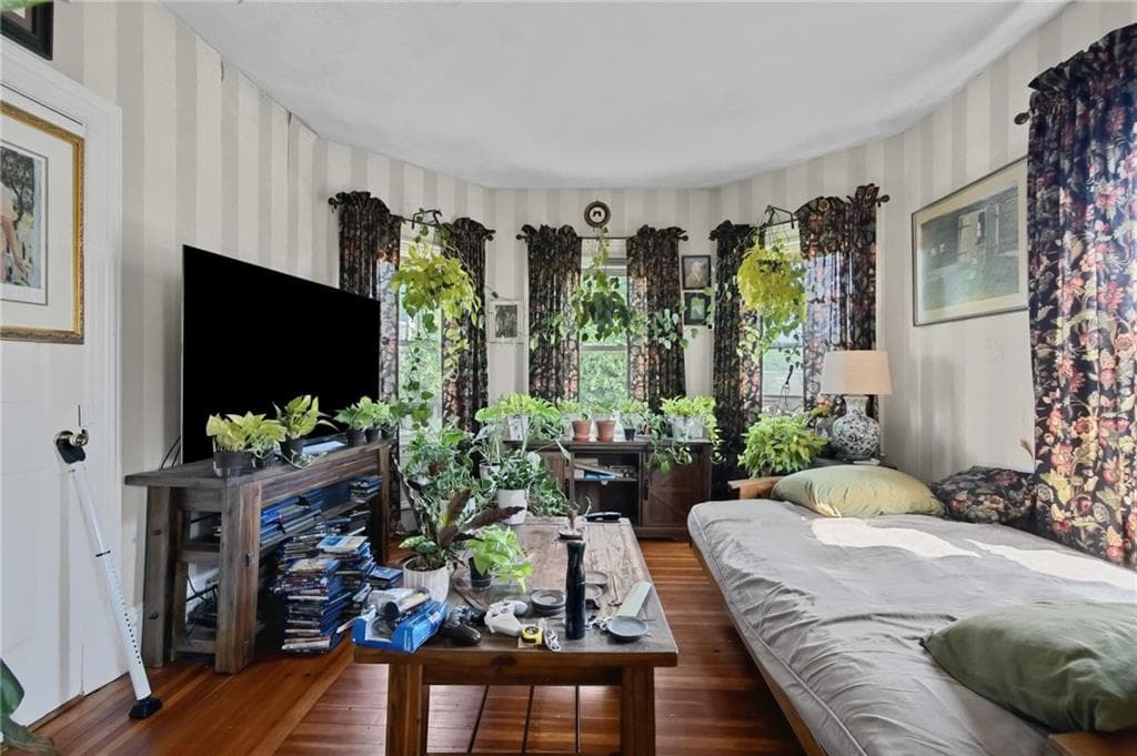 574 Smith Street photo 27