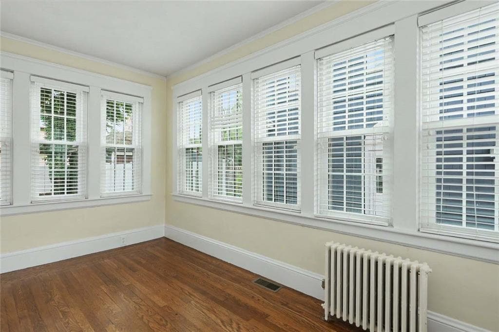 84 Glen Avenue photo 10