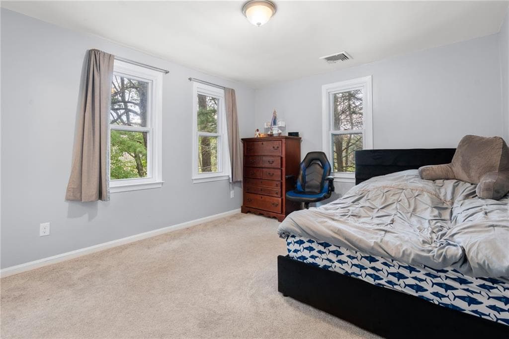 109 Scott Road photo 19