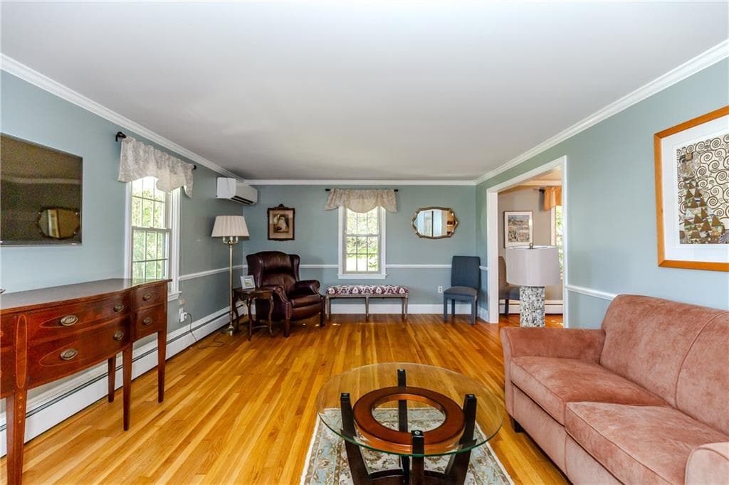 10 Circle Drive photo 6