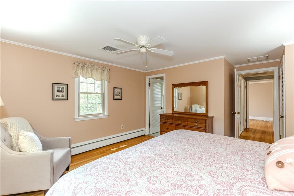 10 Circle Drive photo 32