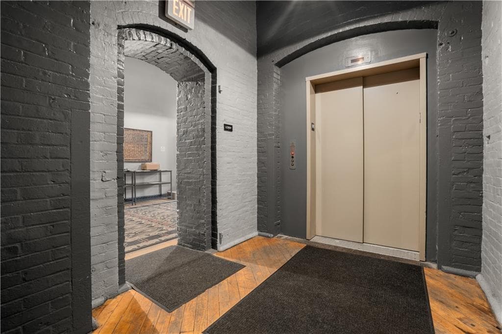 685 Social Street UNIT 204 photo 12