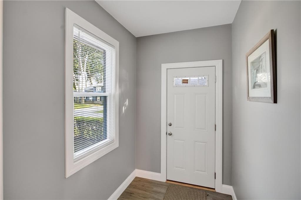 37 Lincoln Avenue photo 9