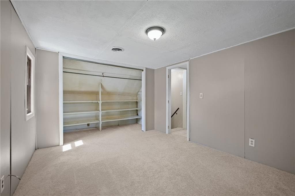243 Rice Street photo 27