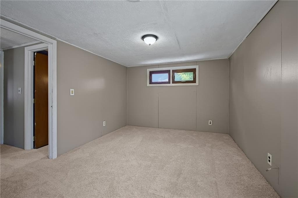 243 Rice Street photo 29