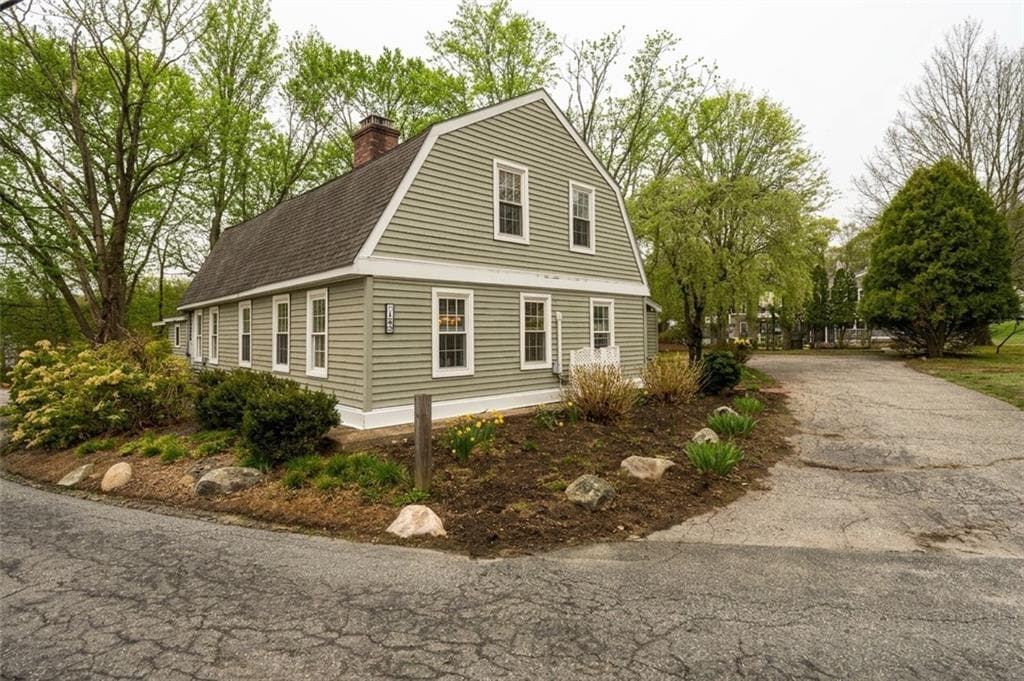 182 Hines Road