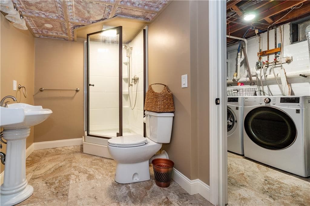 5 Hilton Drive photo 38