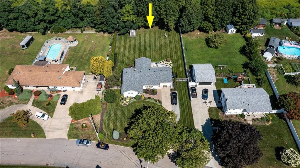 5 Hilton Drive photo 45
