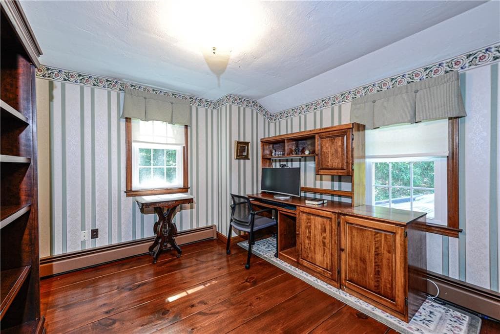 Single Family Residence at 132 Sheffield Hill Road, Exeter, photo 21 of 28