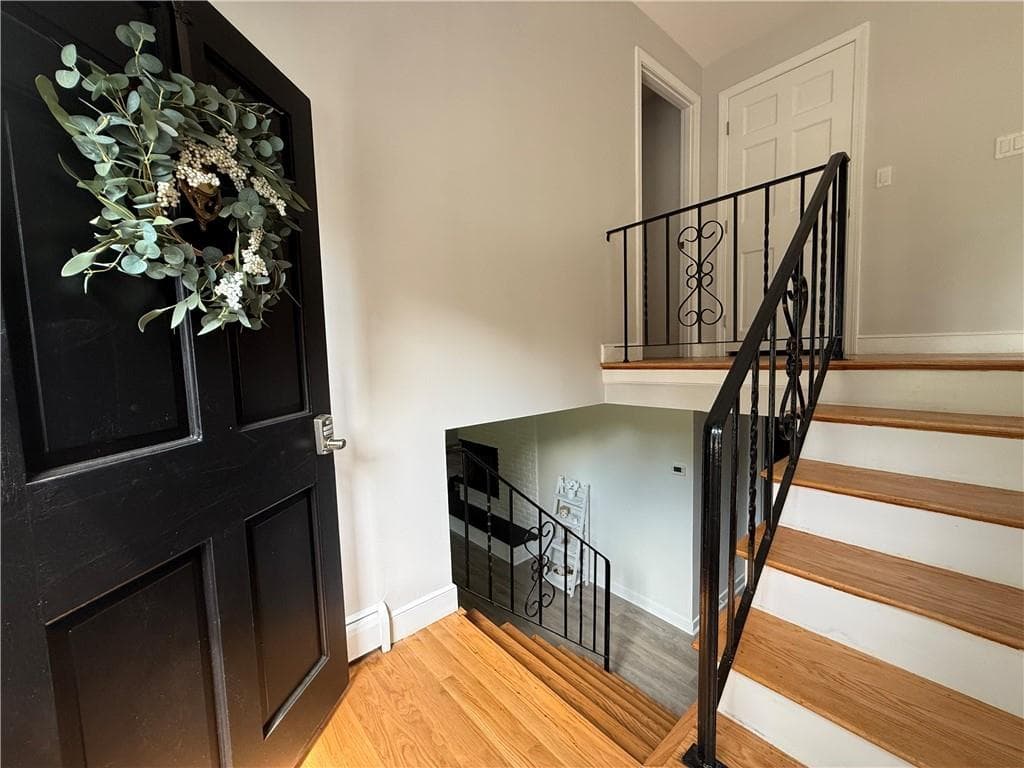 38 Juniper Lane photo 4