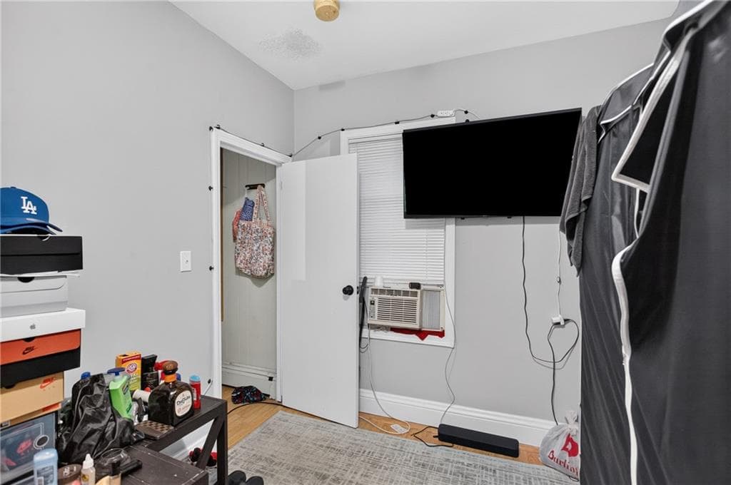 32 Almy Street photo 24