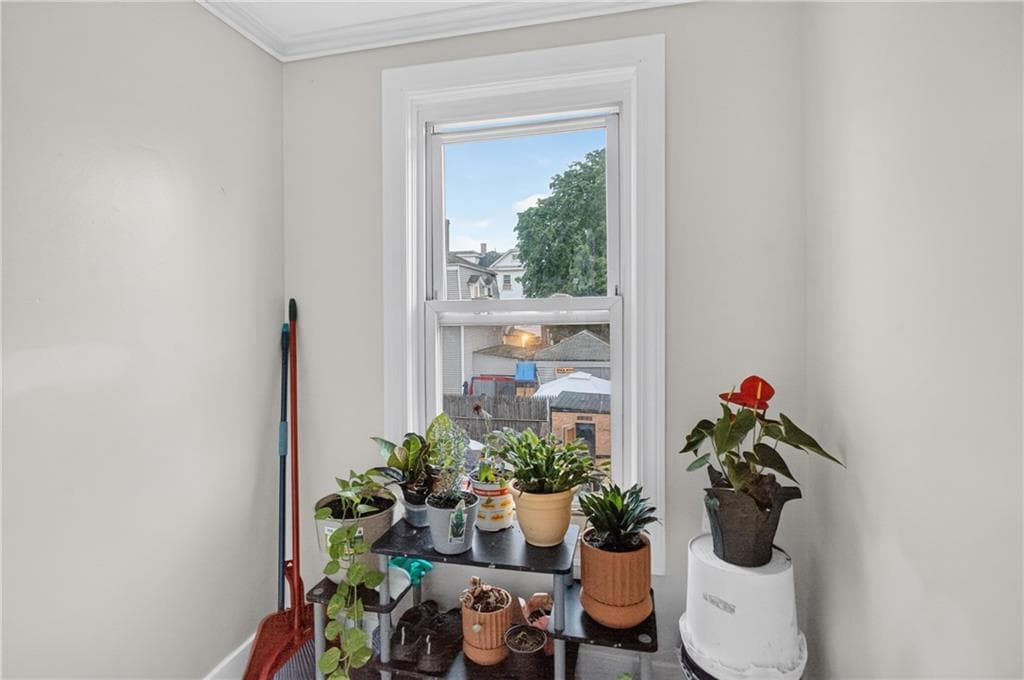 32 Almy Street photo 34