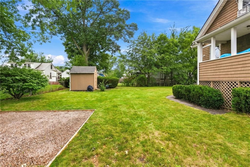 16 Beechcrest Street photo 22