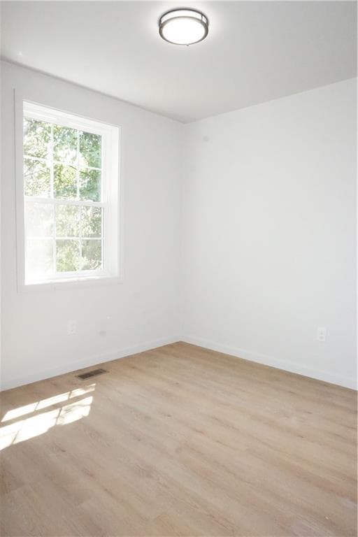 13 Benton Street photo 16