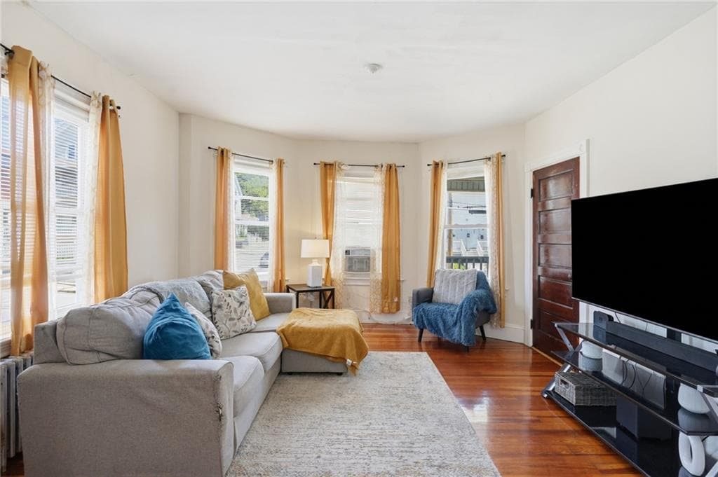 200 Admiral Street photo 12