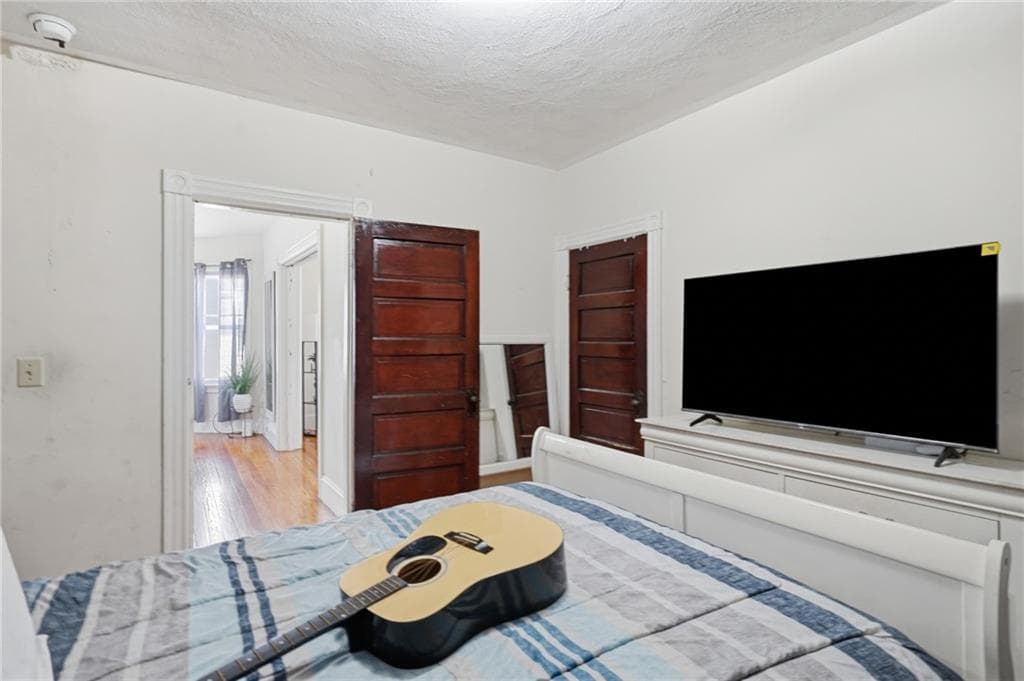 200 Admiral Street photo 7