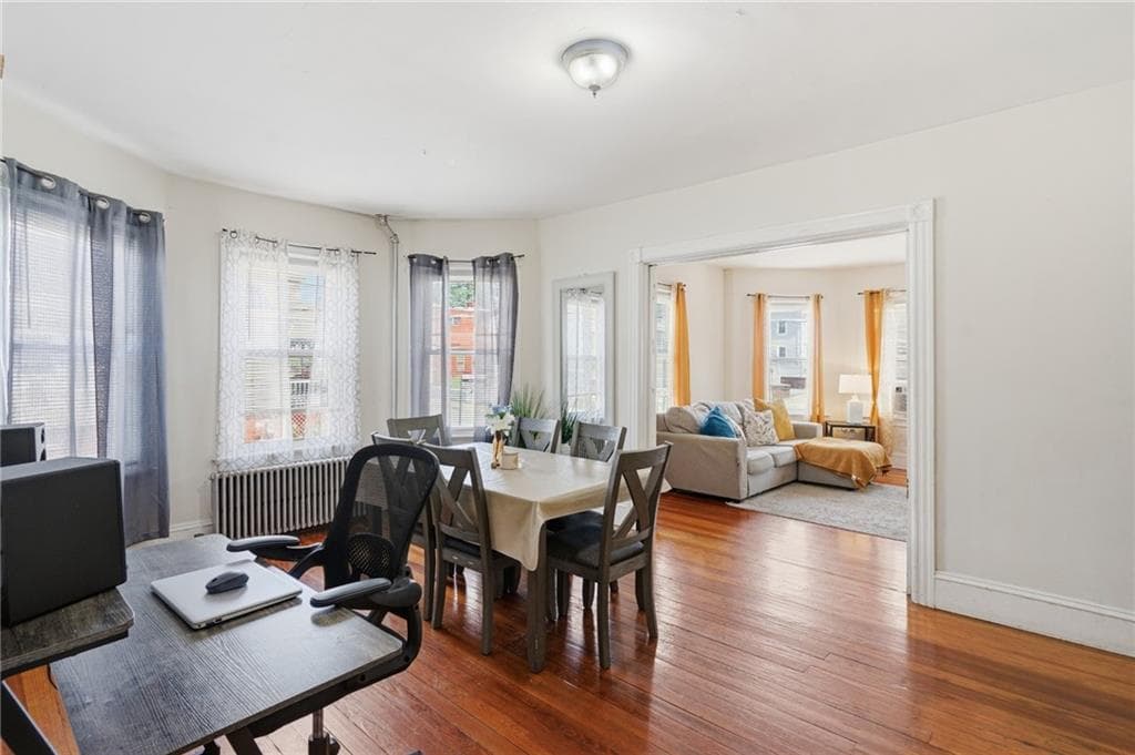 200 Admiral Street photo 9