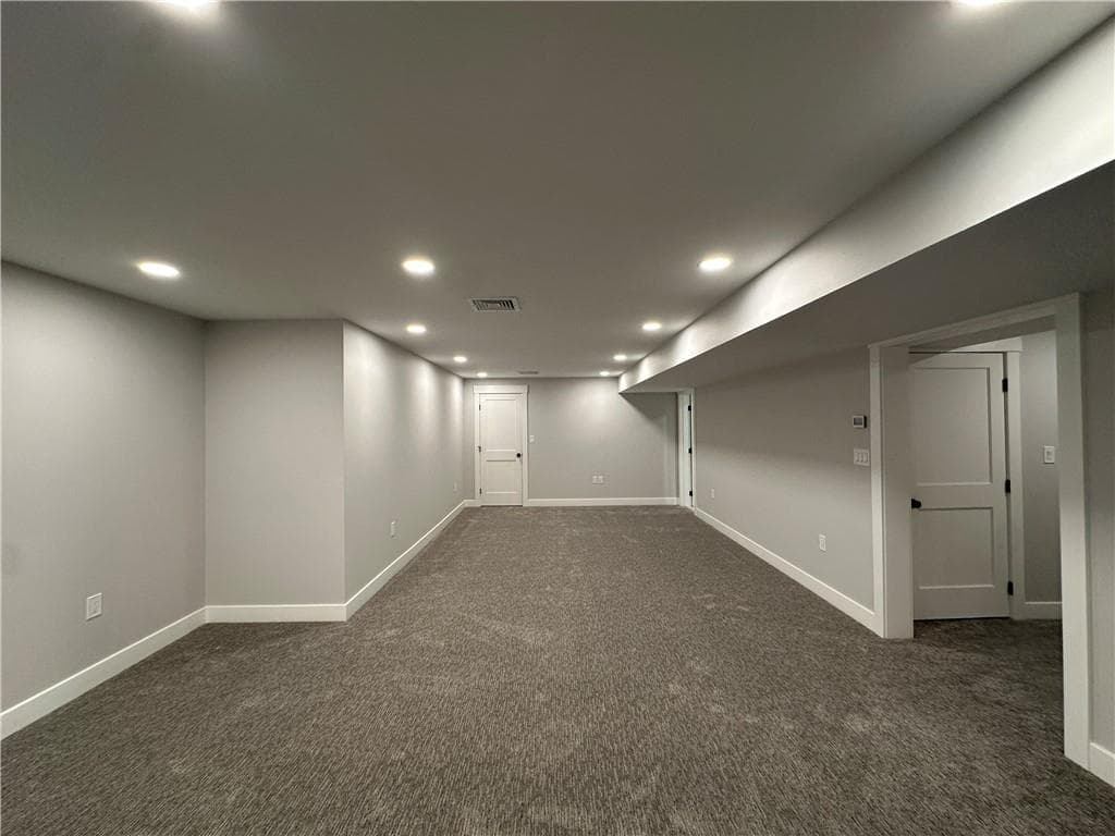 15 Cornelius Drive photo 29