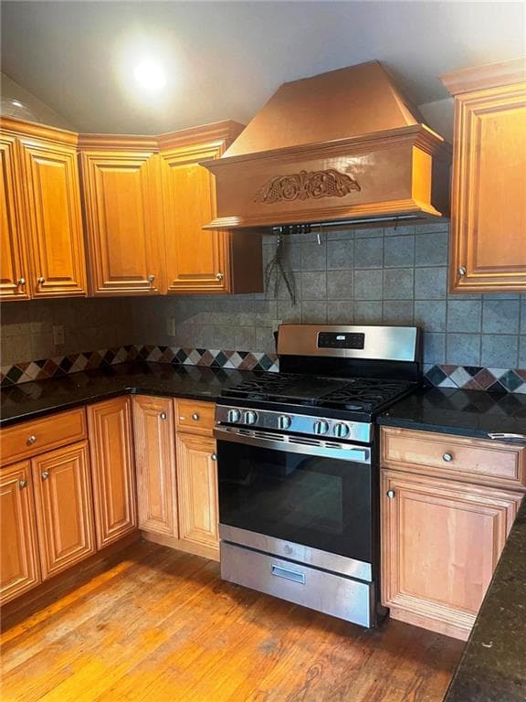 Single Family Residence at 139 Jenks Avenue, Central Falls, photo 8 of 22