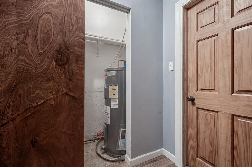 Condominium at 336 Killingly Street UNIT C, Providence, photo 13 of 25