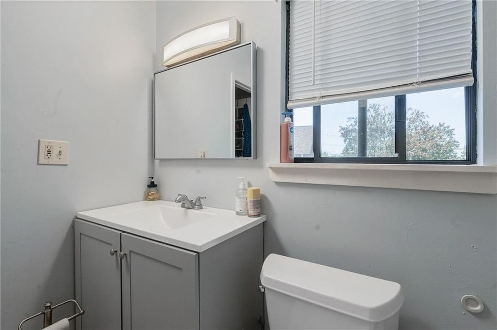 Condominium at 336 Killingly Street UNIT C, Providence, photo 14 of 25
