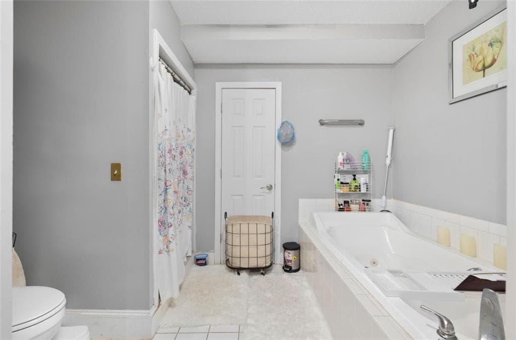 576 Fairmount Street photo 23