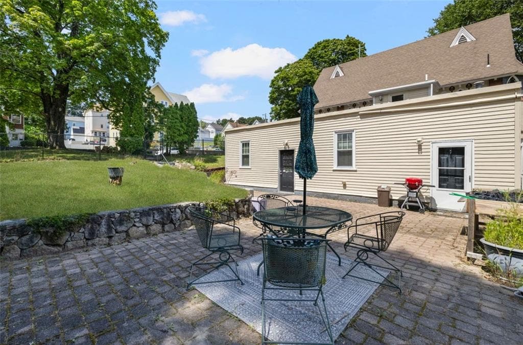 576 Fairmount Street photo 47