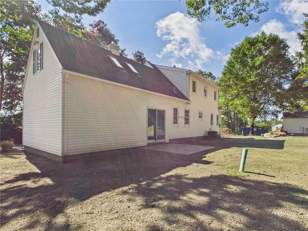 229 Hunt Avenue photo 6