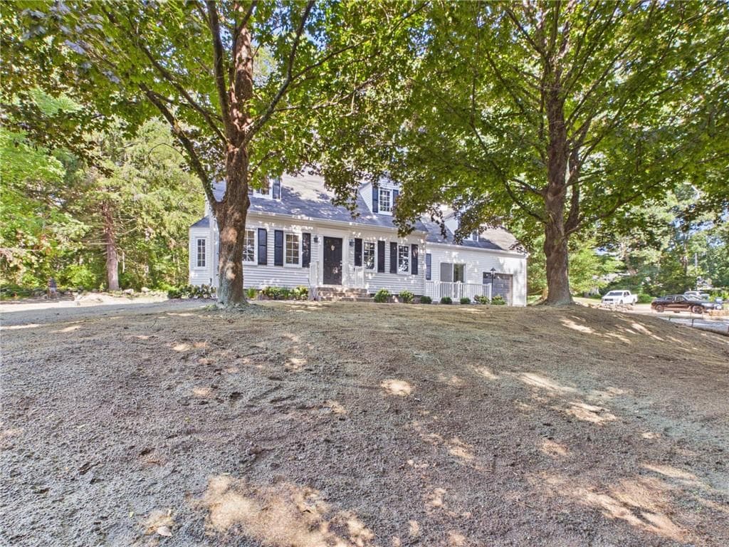 229 Hunt Avenue photo 3