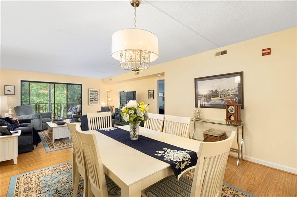 650 East Greenwich Avenue UNIT 3-308 photo 7