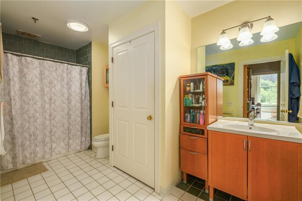 385 Westminster Street UNIT 4C photo 15