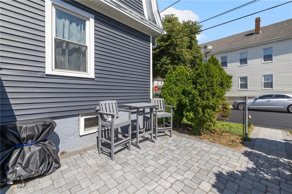 138 Burgess Avenue photo 38