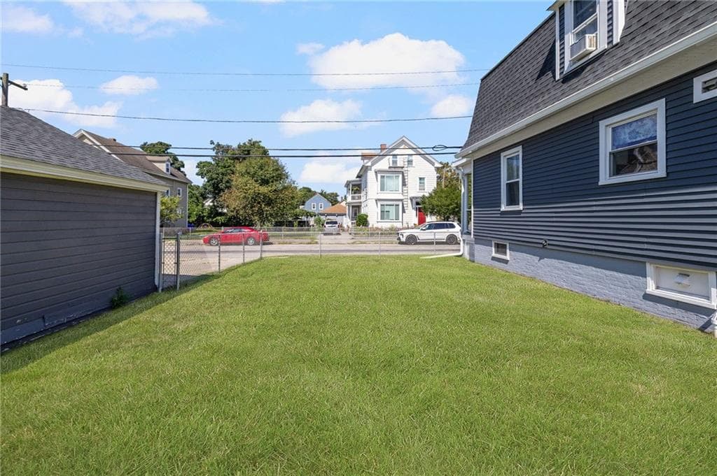 138 Burgess Avenue photo 35