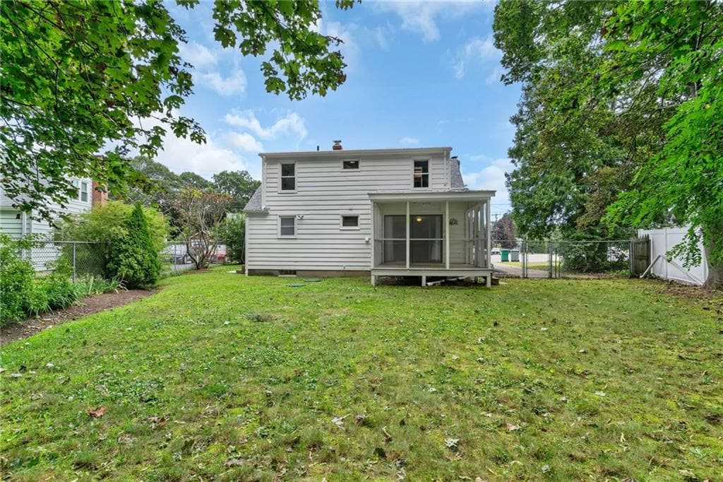 64 King Phillip Drive photo 23