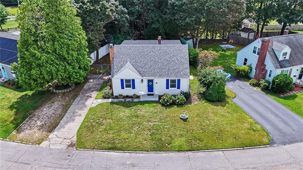 64 King Phillip Drive photo 43