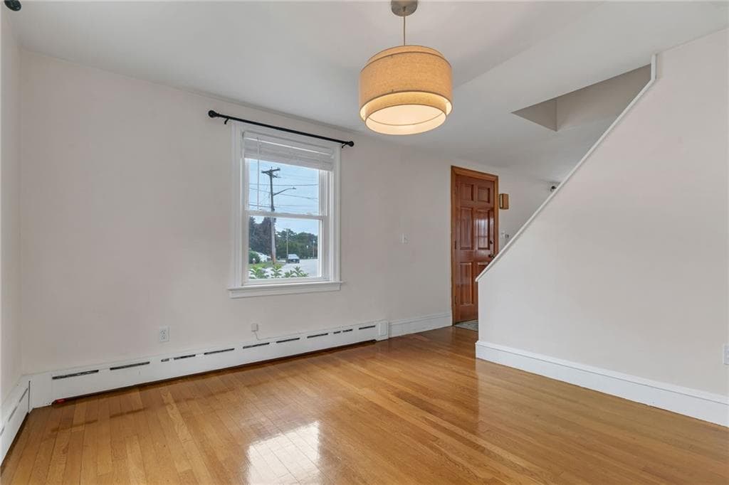 64 King Phillip Drive photo 10