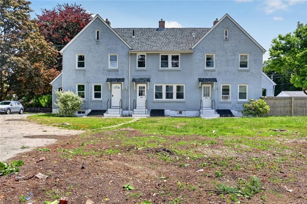 520 524 Providence Street photo 2
