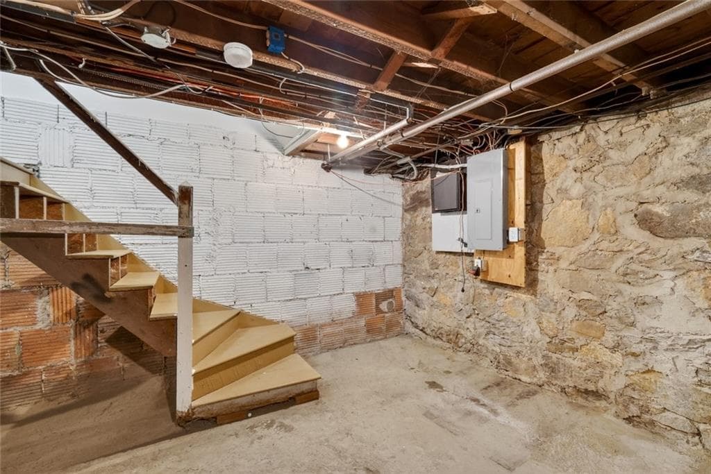 520 524 Providence Street photo 35