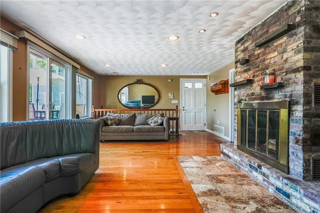 103 Lake Drive photo 15